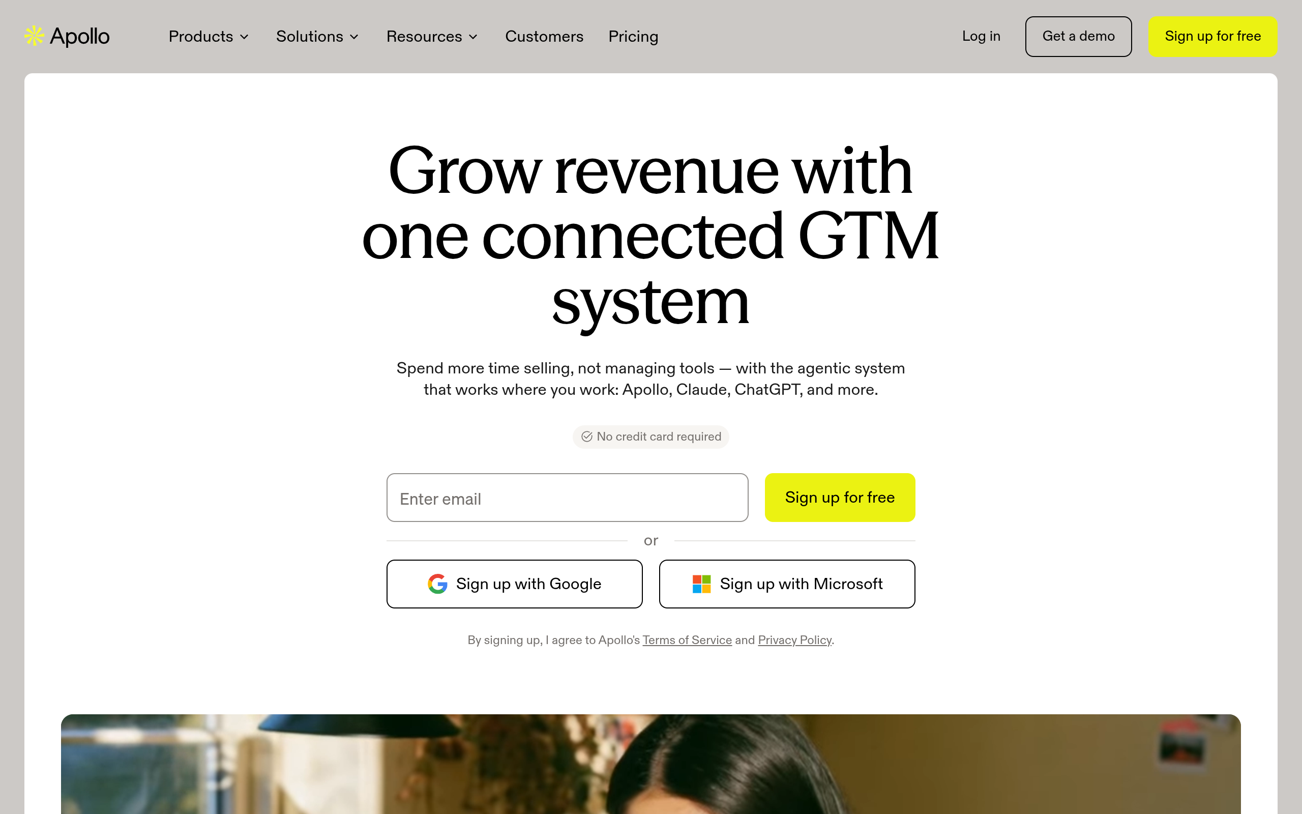 Screenshot of the Apollo.io homepage